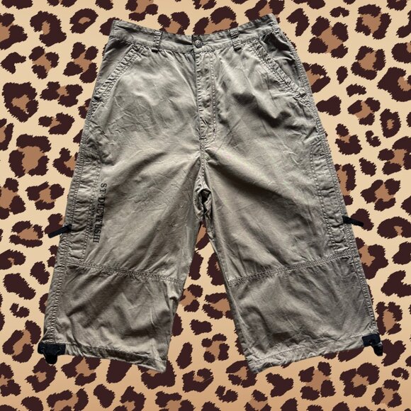 Kakhi Capri Cargo pants - Picture 1 of 5